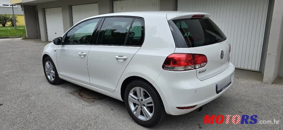 2012' Volkswagen Golf VI 1,6 Tdi photo #5