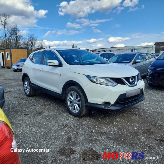 2015' Nissan Qashqai 1,2 Dig-T photo #6