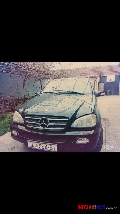 2001' Mercedes-Benz ML 400 photo #1