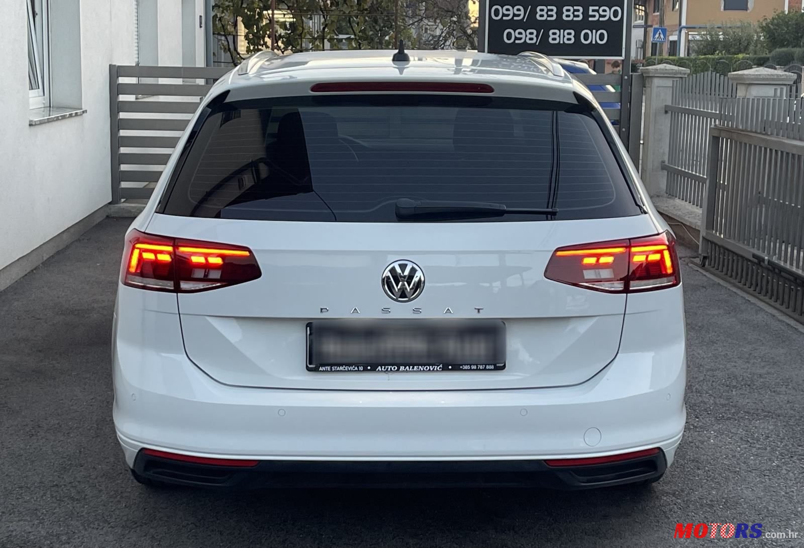 2019' Volkswagen Passat Variant photo #5