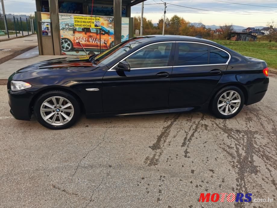2010' BMW Serija 5 530D photo #6