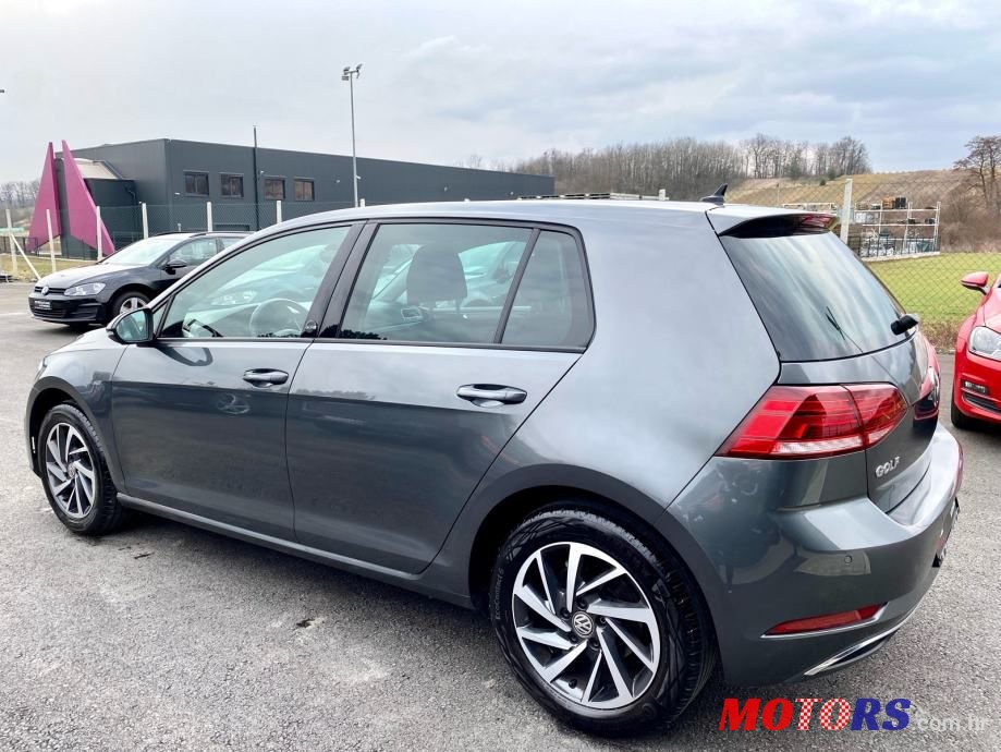 2017' Volkswagen Golf 7 photo #3