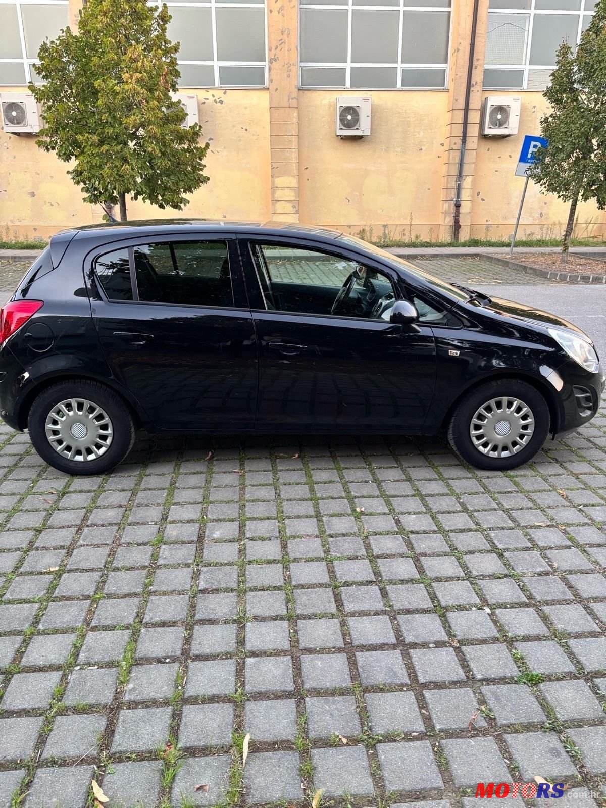 2011' Opel Corsa 1,2 16V photo #3