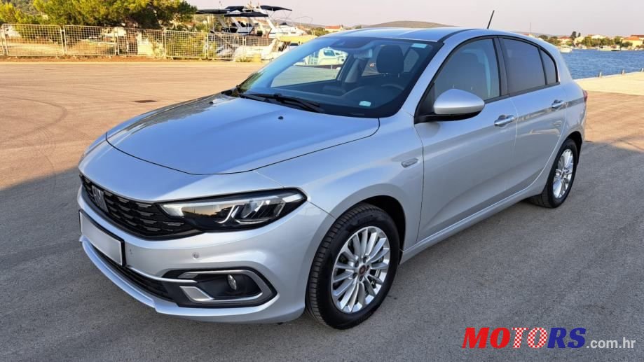 2021' Fiat Tipo 1,0 T3 photo #2