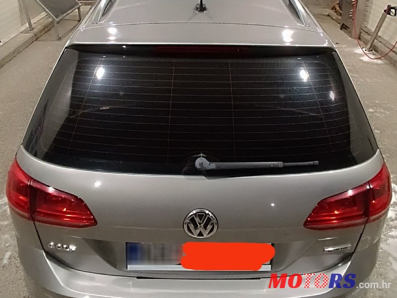 2014' Volkswagen Golf 7 Variant photo #3