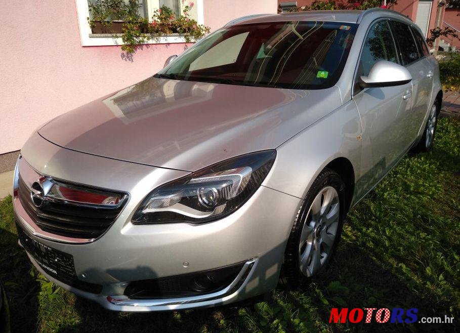 2015' Opel Insignia Karavan photo #1