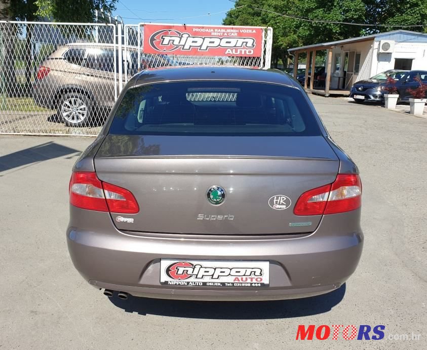 2011' Skoda Superb 1,6 Tdi photo #4