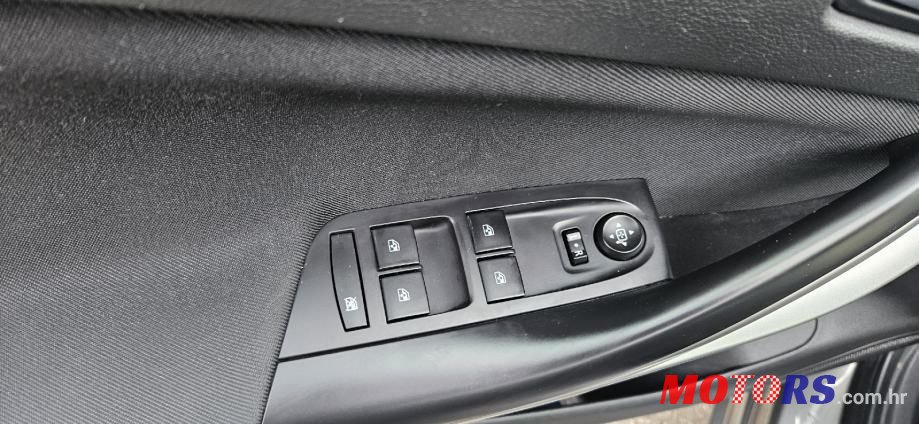 2020' Opel Astra 1,5 D photo #2