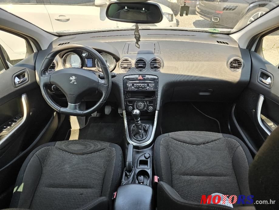 2014' Peugeot 308 Sw photo #6