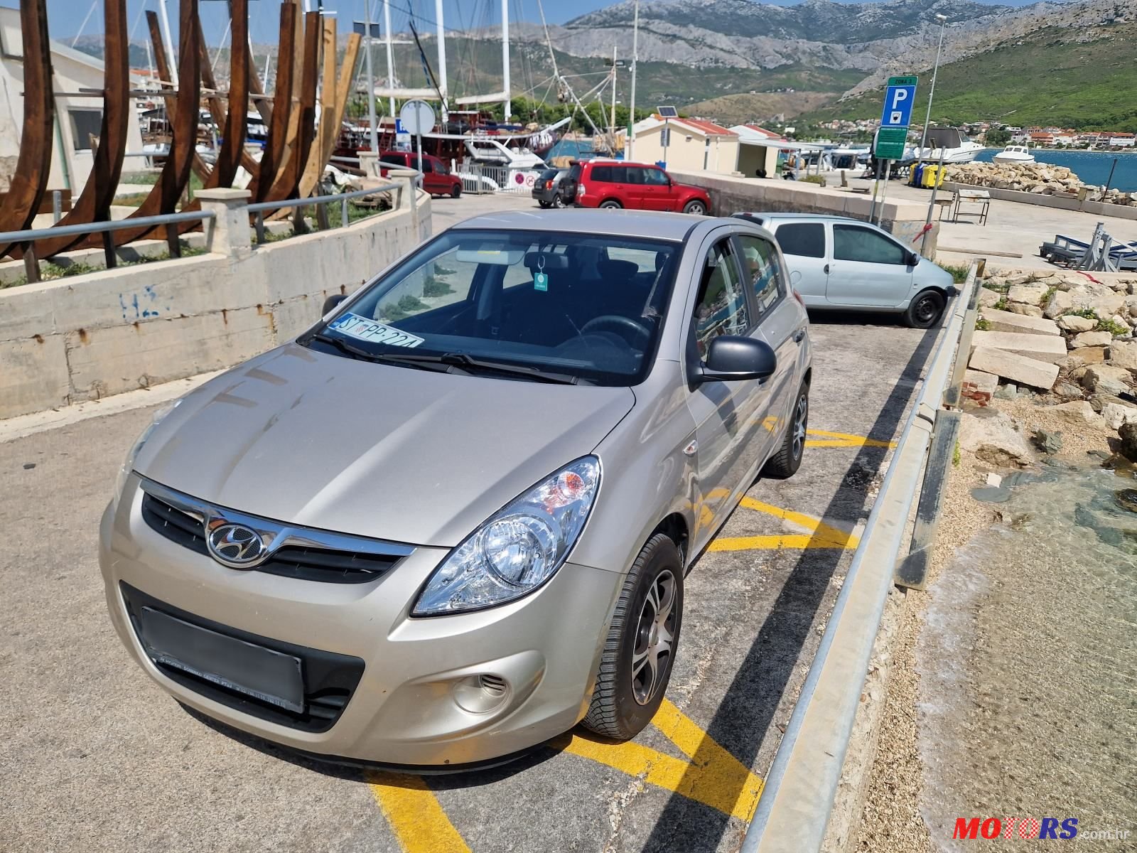 2010' Hyundai i20 1,2 photo #2