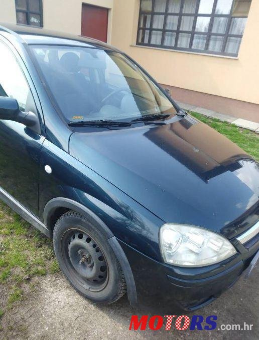 2004' Opel Corsa 1,2 16V photo #1