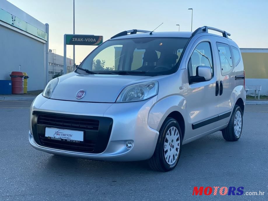 2009' Fiat QUBO photo #2