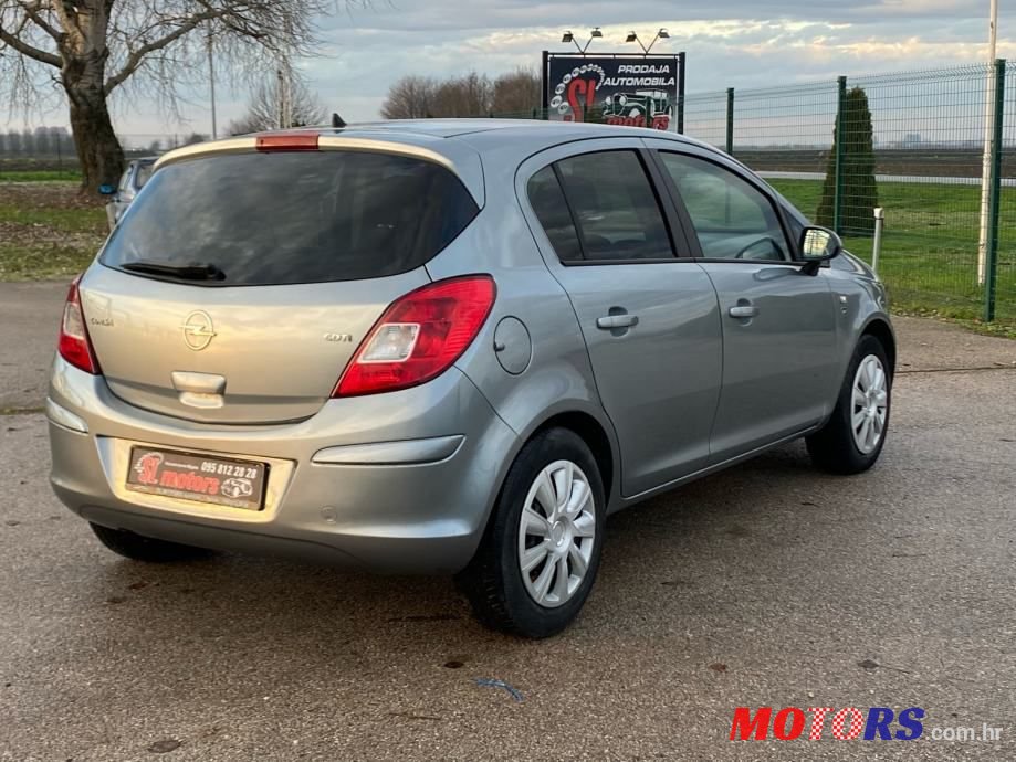2010' Opel Corsa 1,3 Cdti photo #2