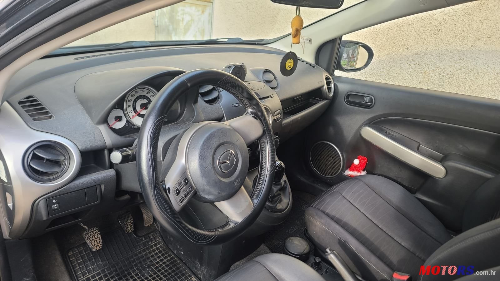 2008' Mazda 2 1,3 I Te photo #3