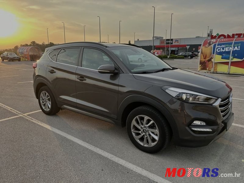 2015' Hyundai Tucson 1.7 Crdi photo #1