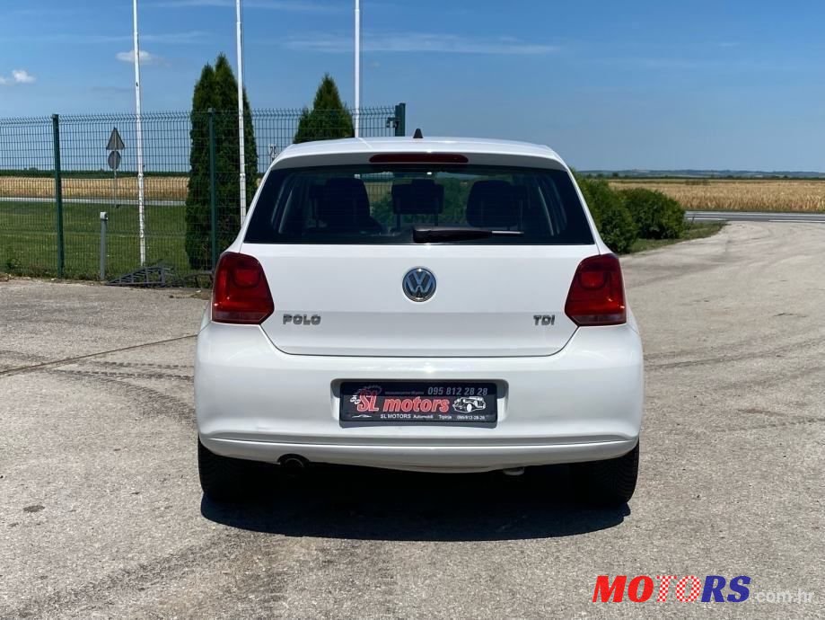 2012' Volkswagen Polo photo #6