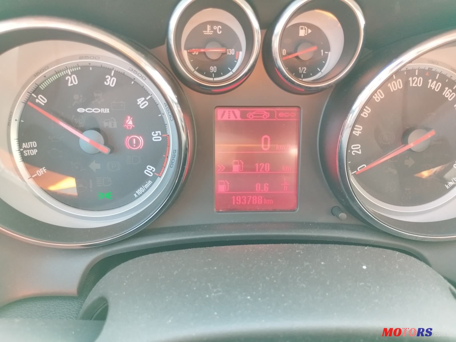 2014' Opel Astra Karavan photo #2