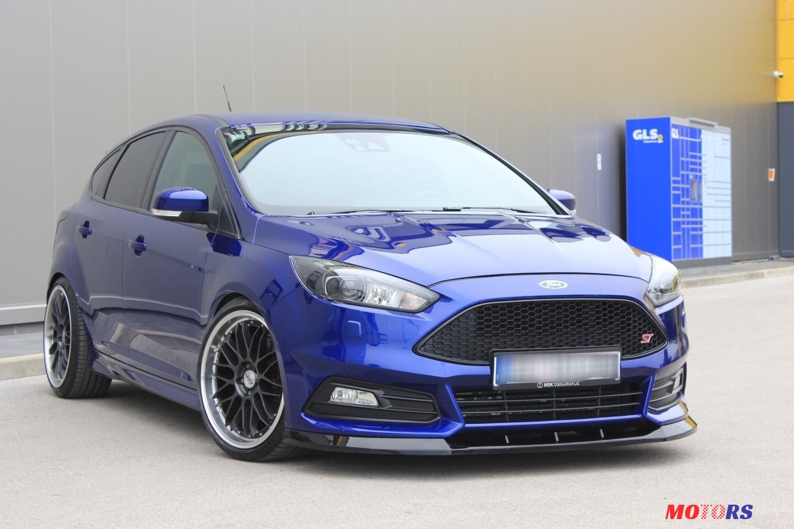 2017' Ford Focus 2,0 photo #1