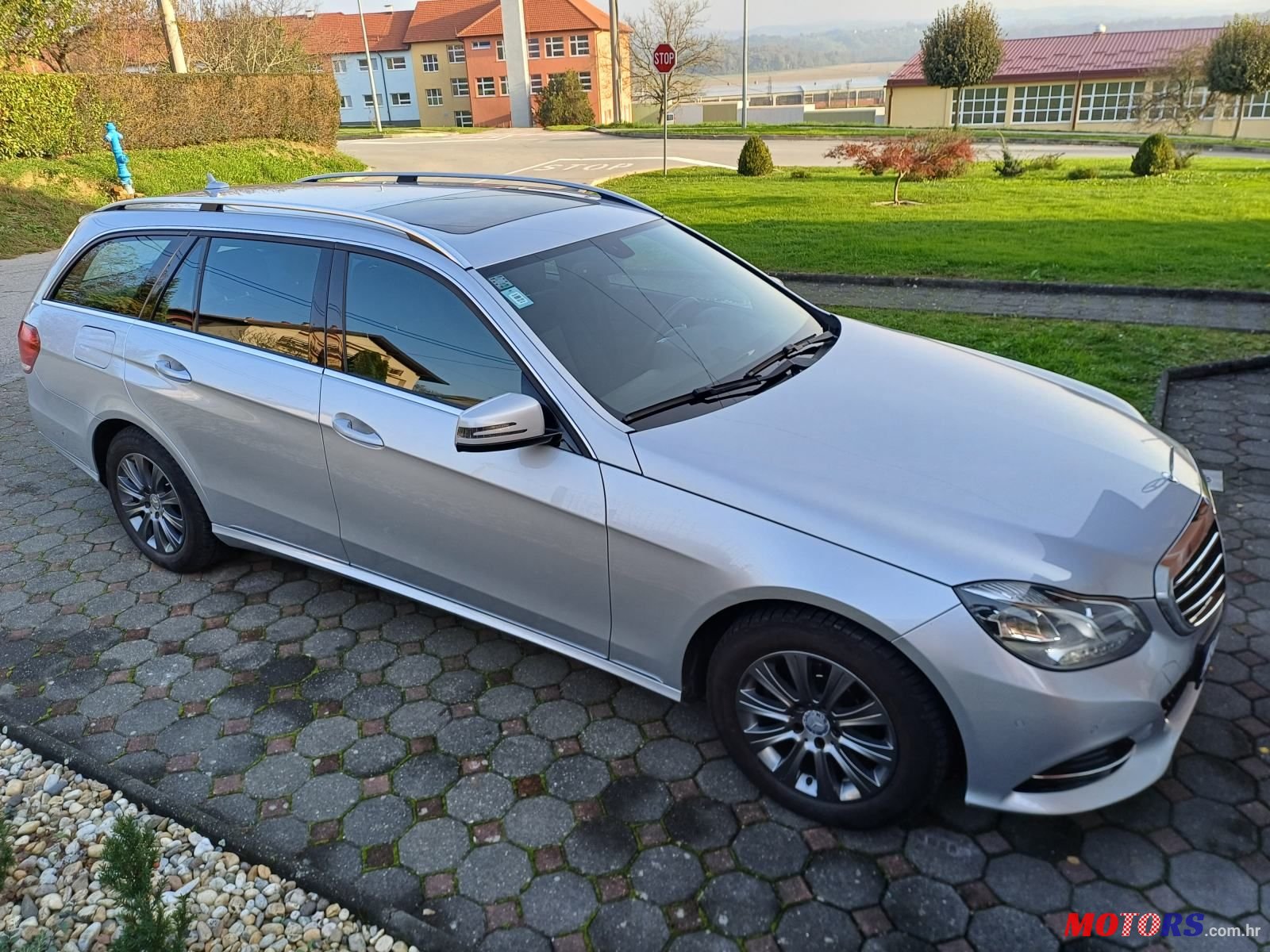 2015' Mercedes-Benz E-Klasa 220 T photo #3
