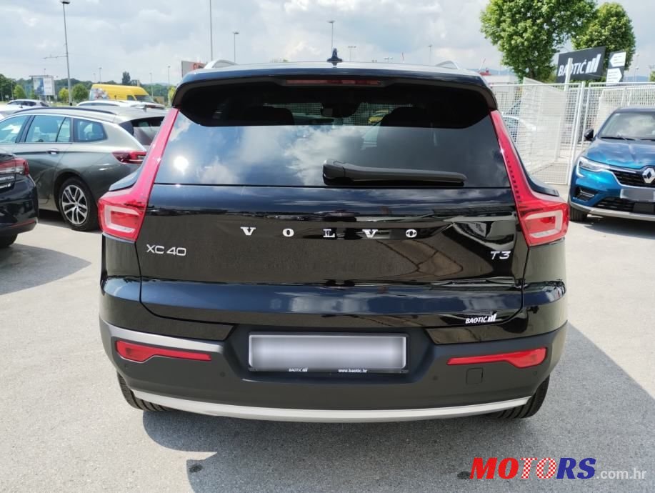 2021' Volvo XC40 T3 Momentum Aut. photo #6