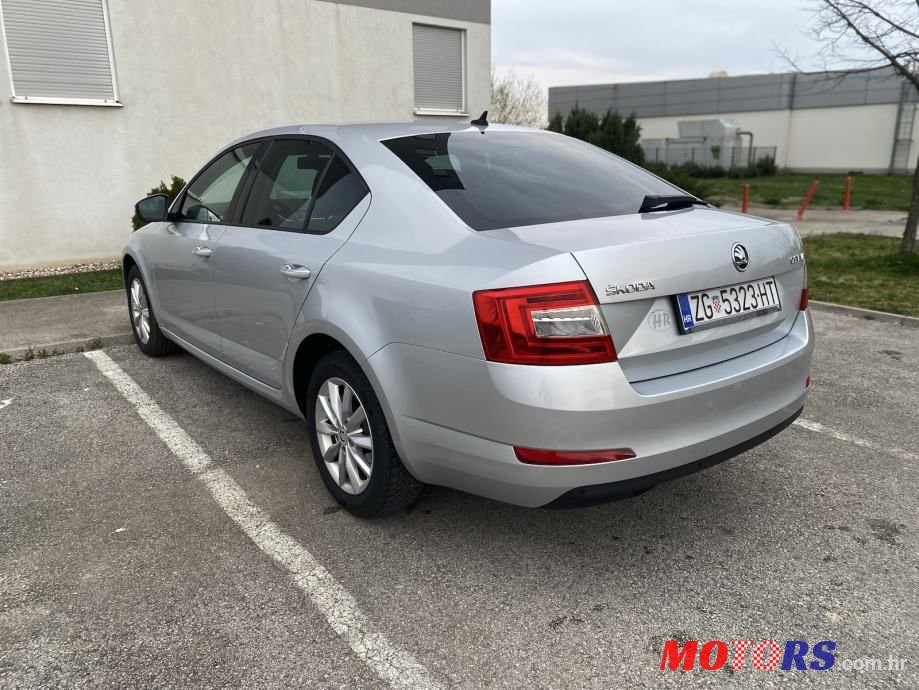 2015' Skoda Octavia 2,0 Tdi photo #4