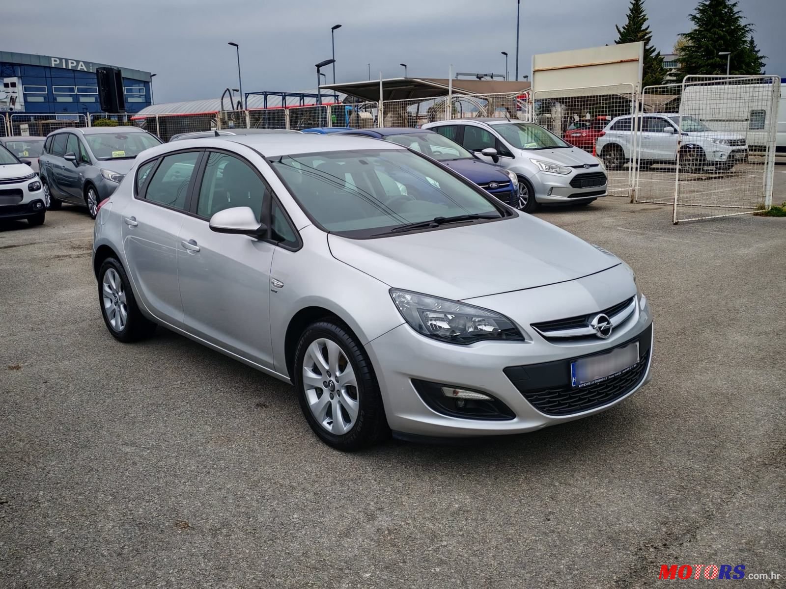 2015' Opel Astra 1.6 Cdti photo #1