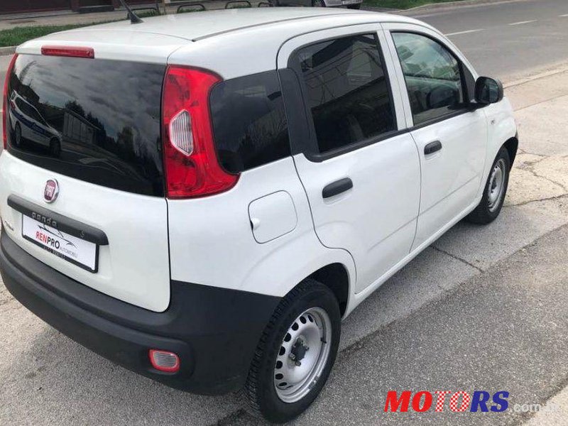 2014' Fiat Panda 1,3 Multijet photo #2