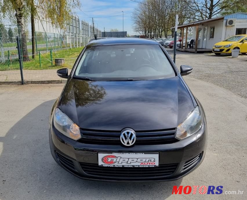 2010' Volkswagen Golf 6 1,6 Tdi photo #2