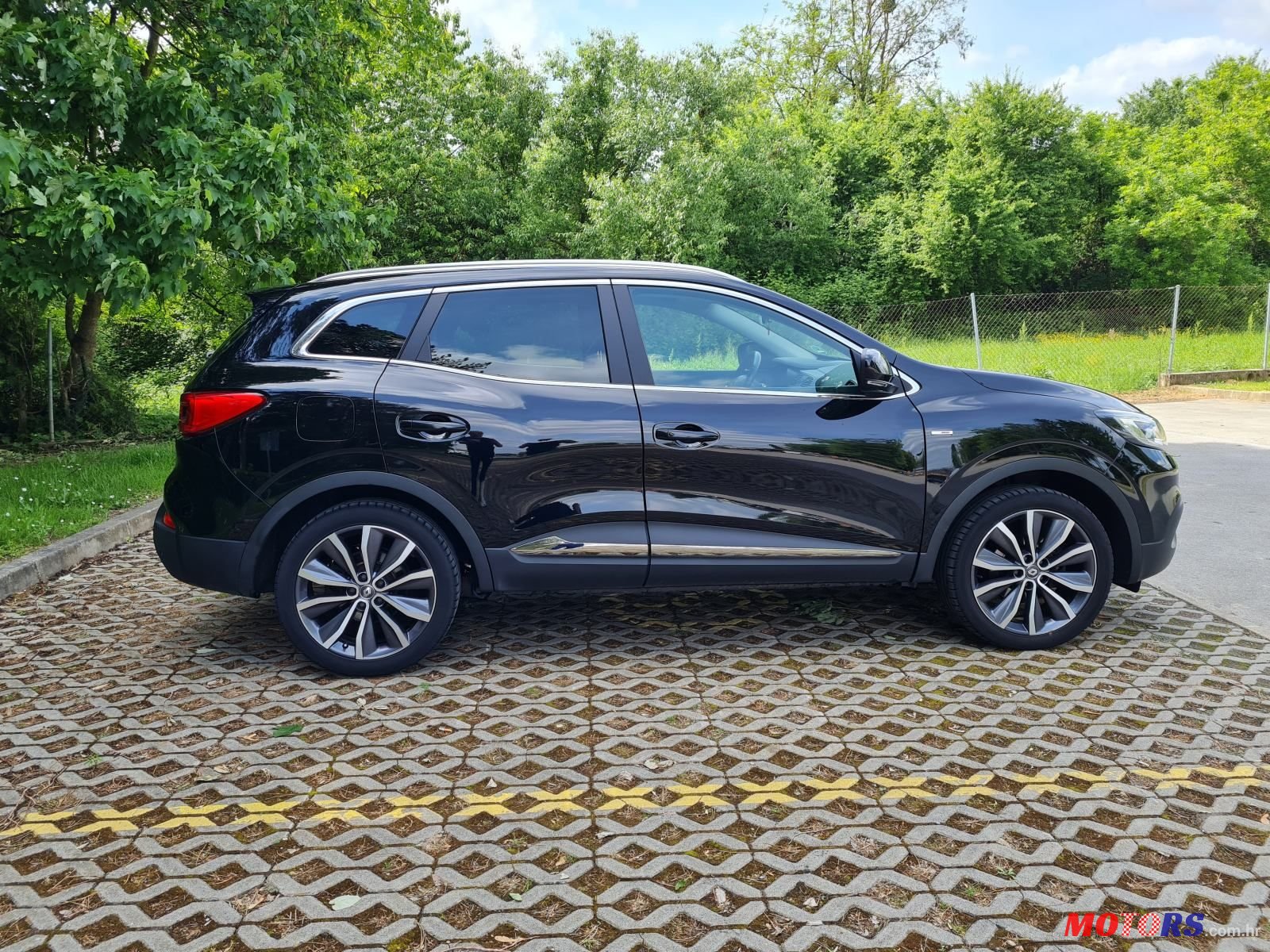 2015' Renault Kadjar Dci 130 photo #4