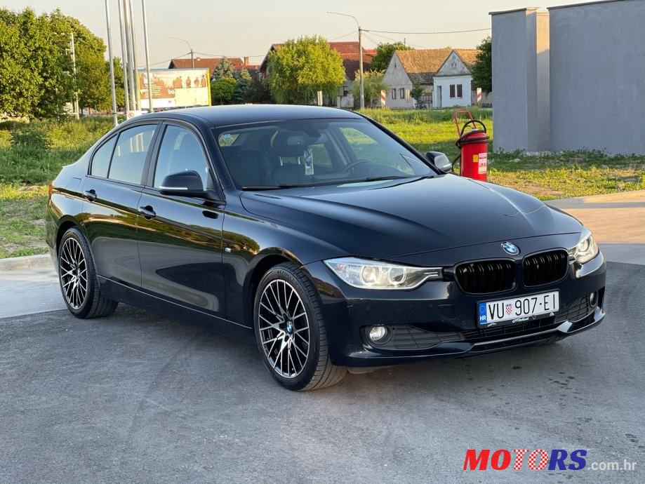 2013' BMW Serija 3 316D photo #3