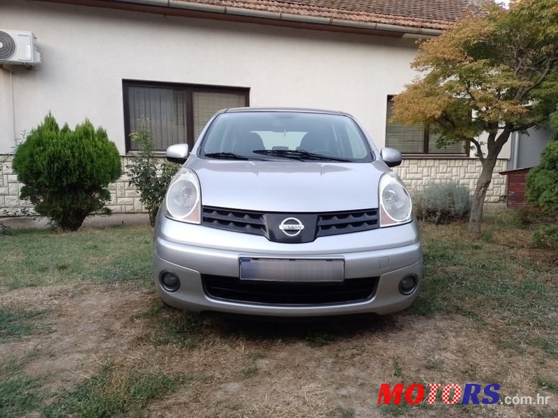 2008' Nissan Note 1,5 Dci photo #1