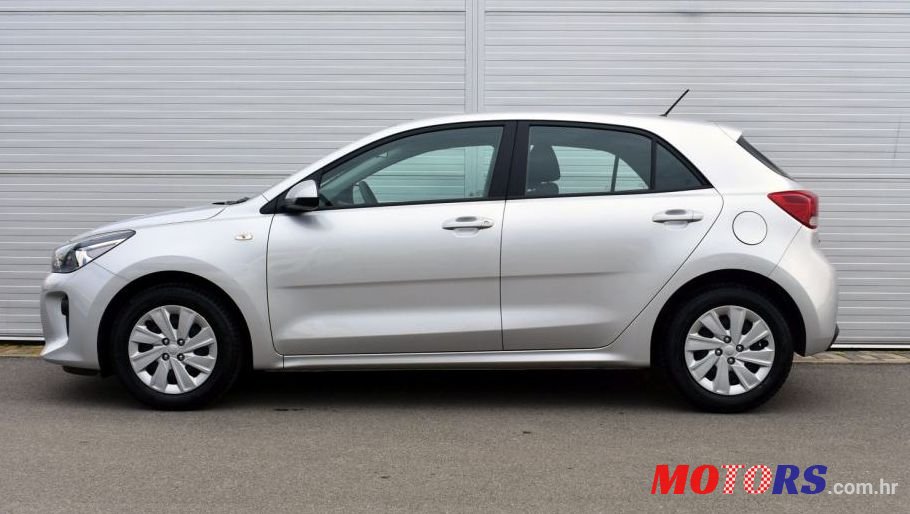 2020' Kia Rio 1.25 photo #1