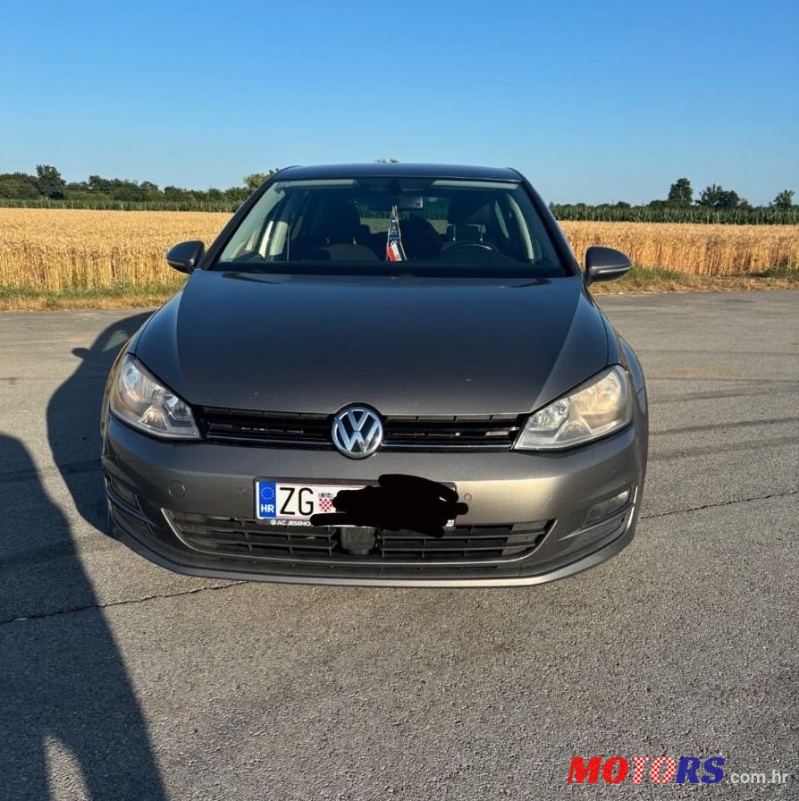 2016' Volkswagen Golf VII 1,6 Tdi photo #1