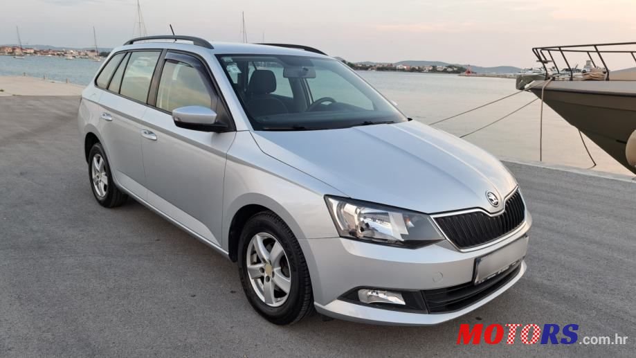 2015' Skoda Fabia Combi photo #1