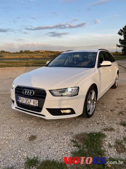 2015' Audi A4 Avant photo #1