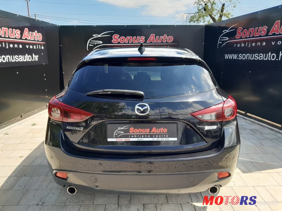 2015' Mazda 3 Sport photo #4