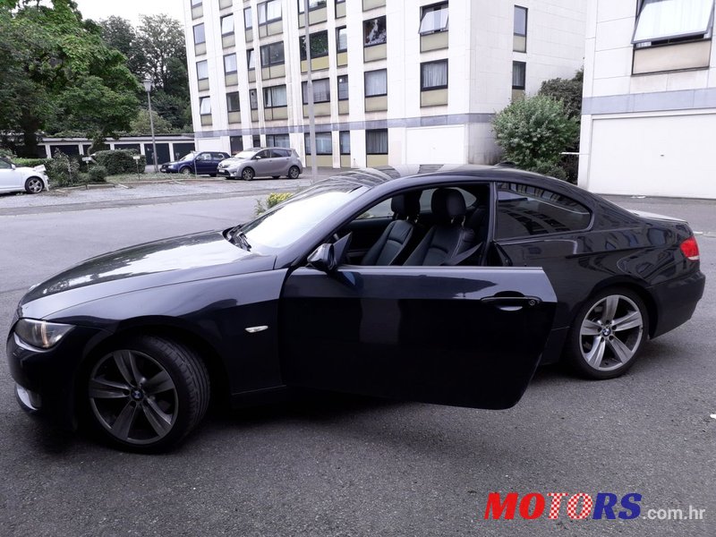2008' BMW 3 Series Coupe Car for sale photo #2