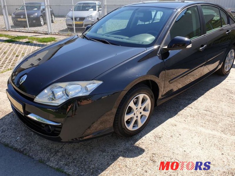 2009' Renault Laguna 1,5 Dci photo #1