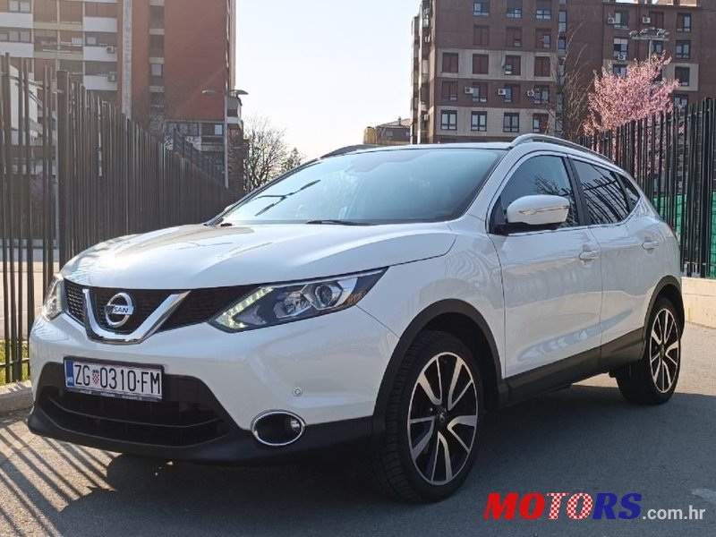 2014' Nissan Qashqai 1,2 photo #1