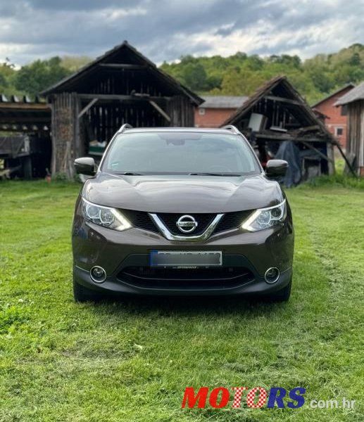 2015' Nissan Qashqai 4Wd 1,6 Dci photo #2