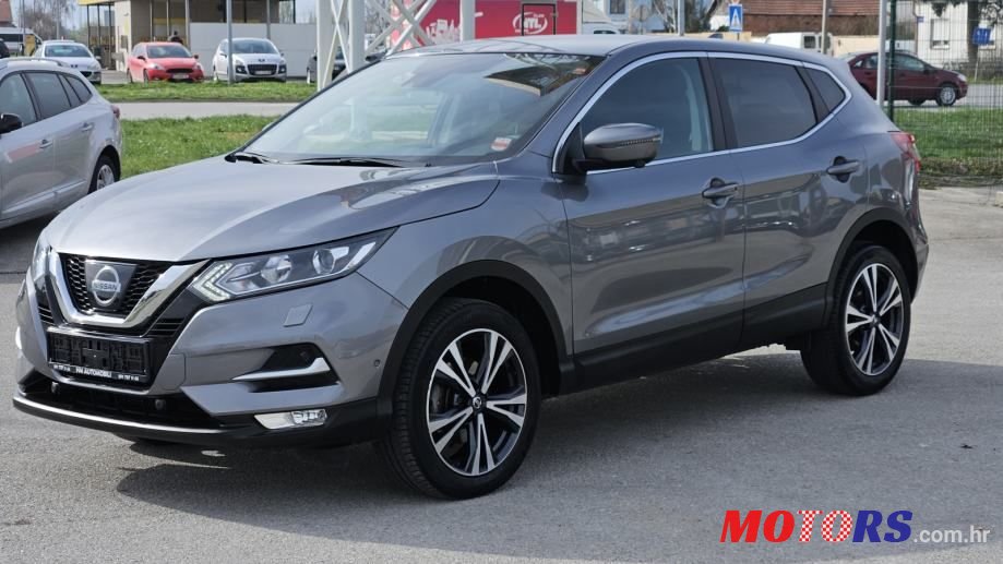 2017' Nissan Qashqai 1,2 Dig-T photo #3