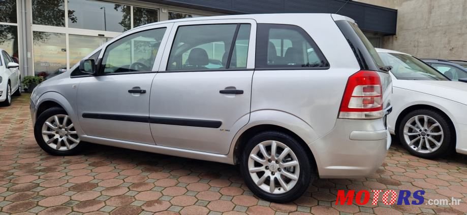 2010' Opel Zafira 1,6 photo #6