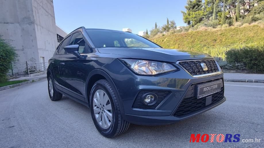 2021' SEAT Arona photo #3