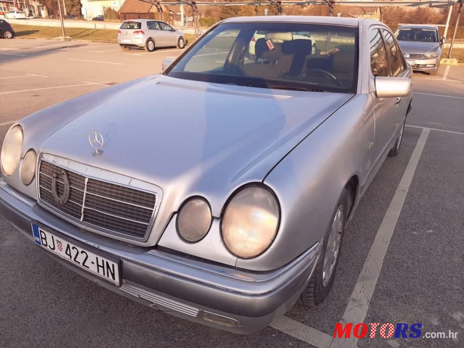 1996' Mercedes-Benz E-Klasa 200 photo #1