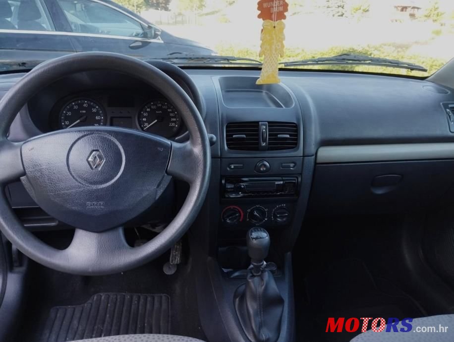 2006' Renault Clio 1,2 photo #2