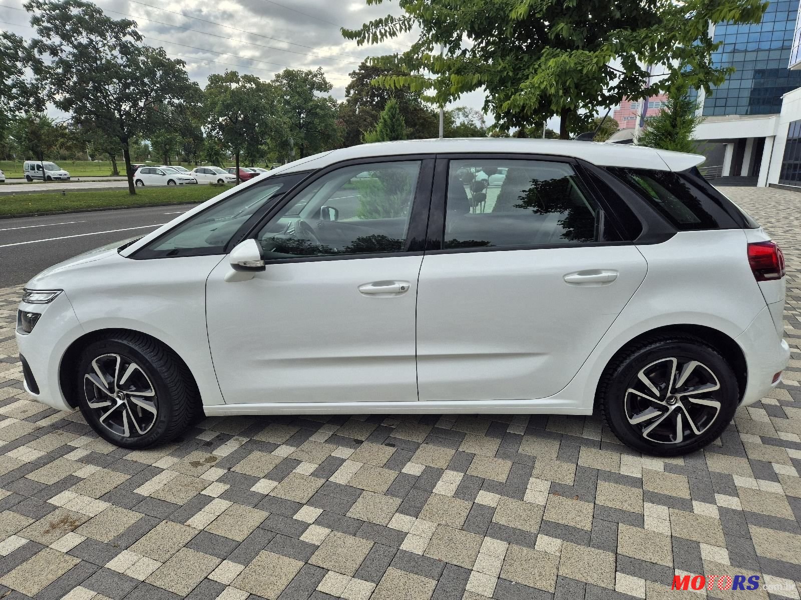 2018' Citroen C4 SpaceTourer 2.0.Hdi photo #4