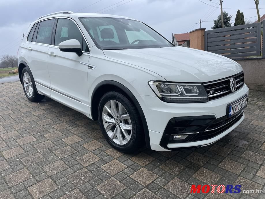2017' Volkswagen Tiguan 2,0 Tdi Bmt photo #1