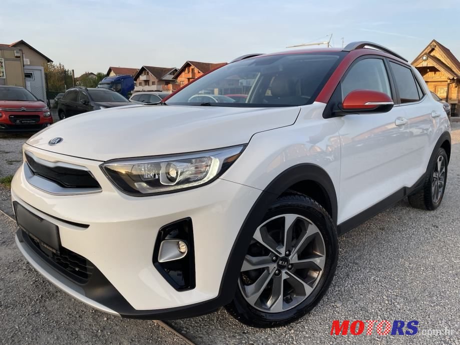 2018' Kia Stonic 1.0 T-Gdi photo #1