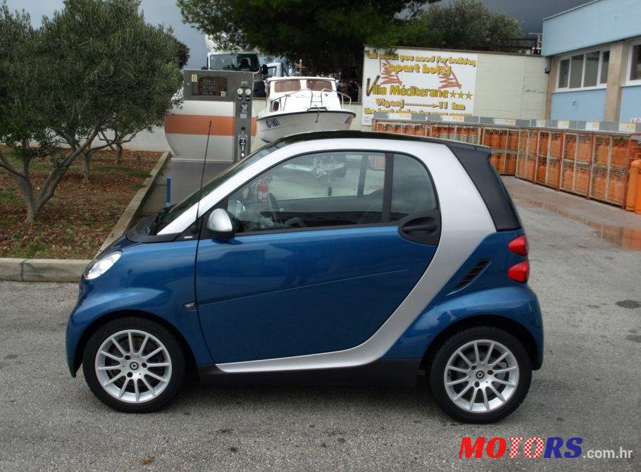 2007' Smart Fortwo Coupe Cdi Softouch photo #1
