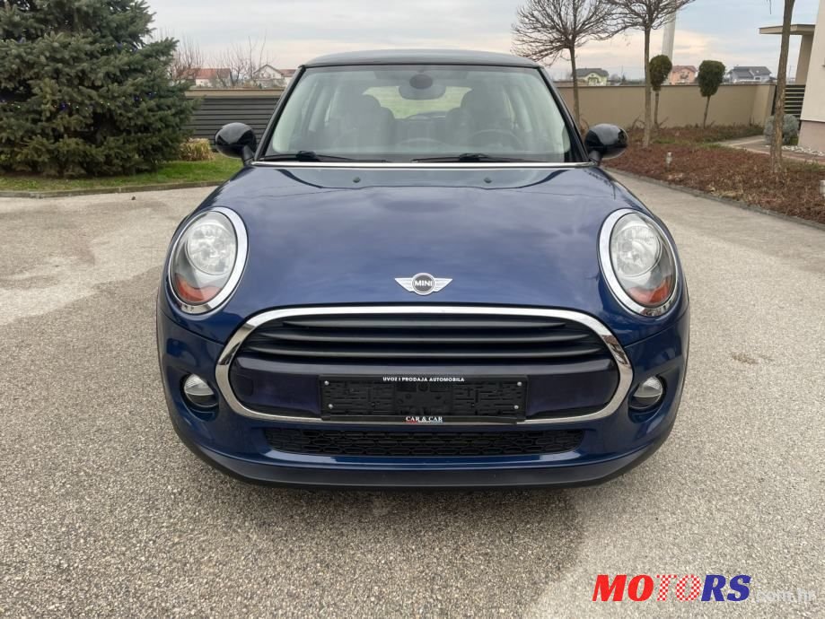 2017' MINI One F56 photo #3